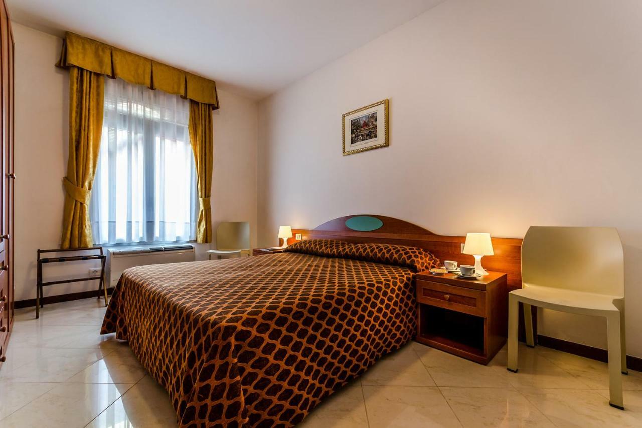 Hotel Ariel Silva Венеция Экстерьер фото